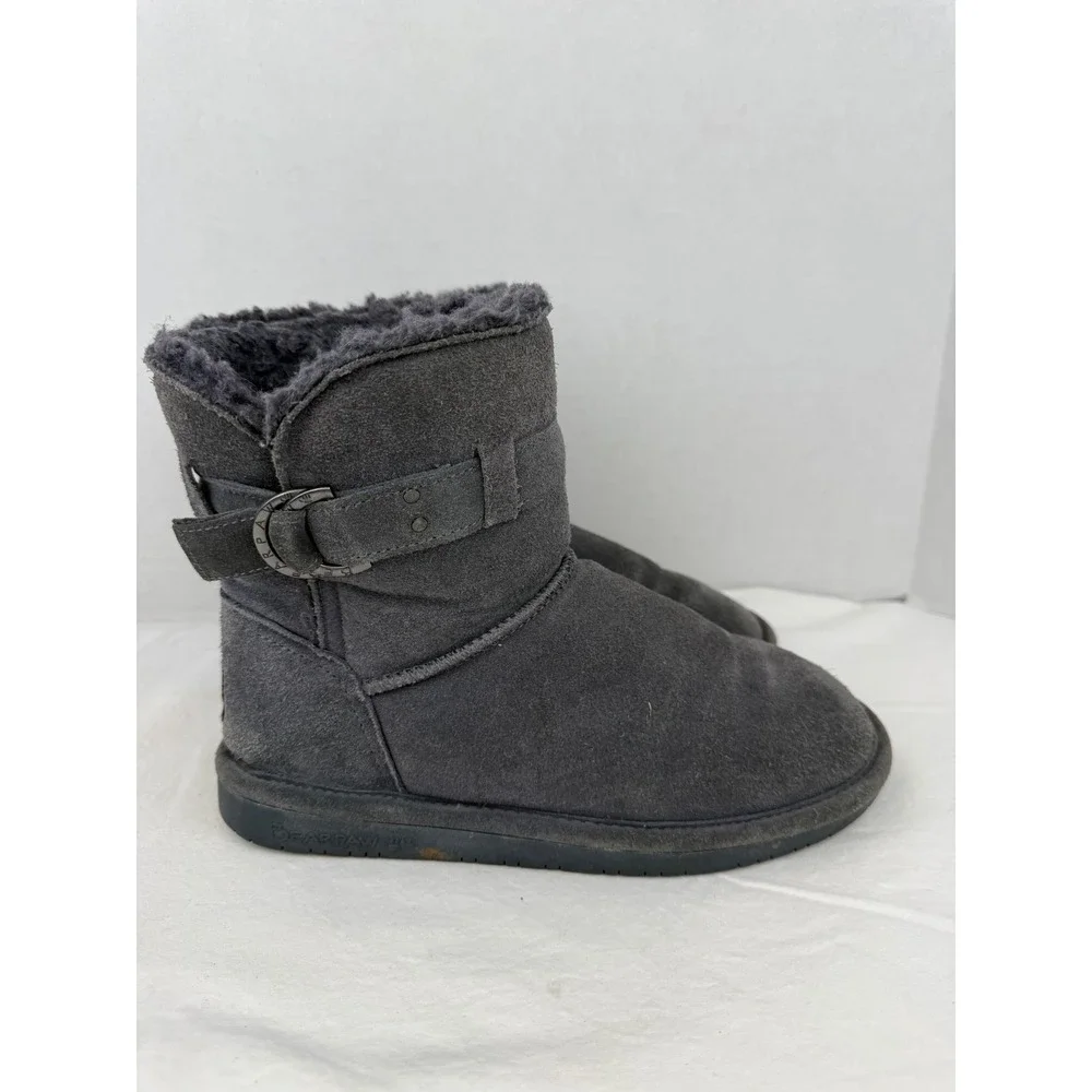 Bearpaw Womens Gray Suede Winter Boots Side Buckle Wool Blend Lining Size 8‎